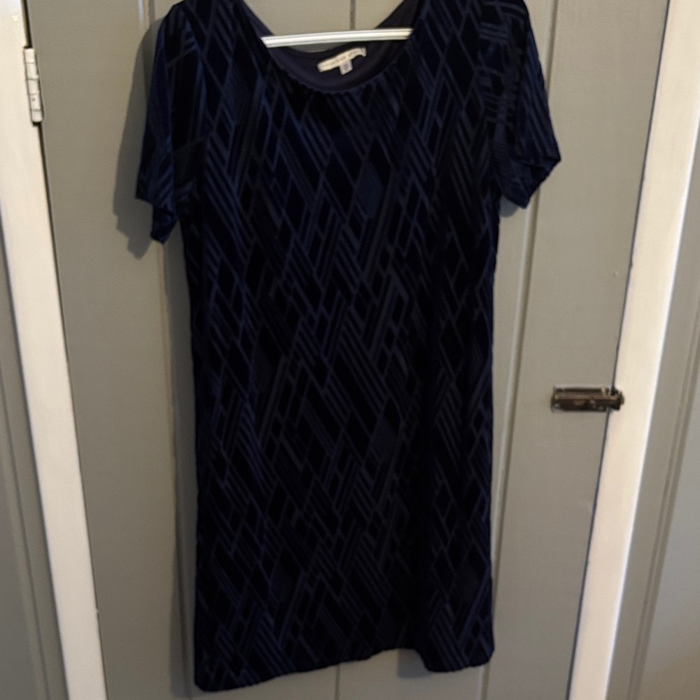 Elegant Navy Blue Geometric Dress